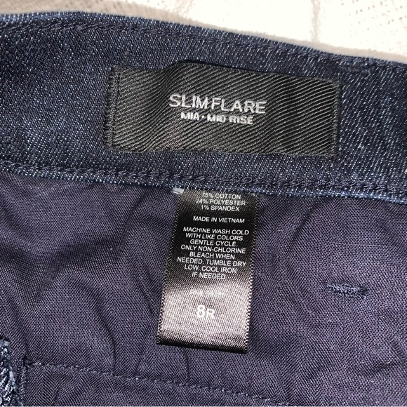 Express Slim Flare Mid Rise Size 8R - Picture 5 of 10